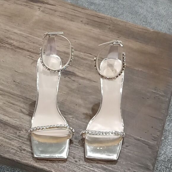 Marc Fisher "Karima" 4" stiletto heel square toe sandal size 7 NWT - Picture 6 of 8